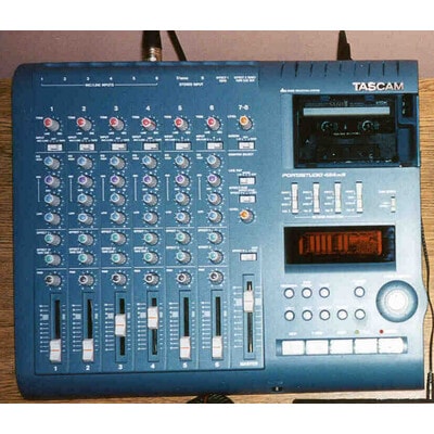 Tascam Portastudio 424 MkIII